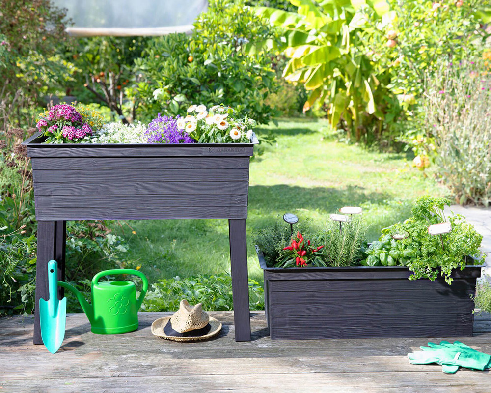 Urban Raised Planter can be used with or without legs and cloche
