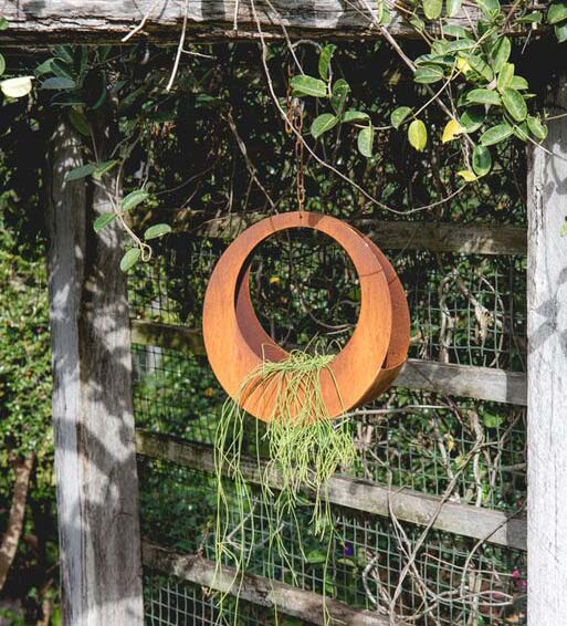 Hanging Circle Planter made from Corten weathering steel