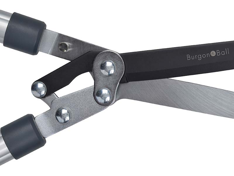 Burgon and Ball Hedge Shears have unique compound action that gives extra cutting power