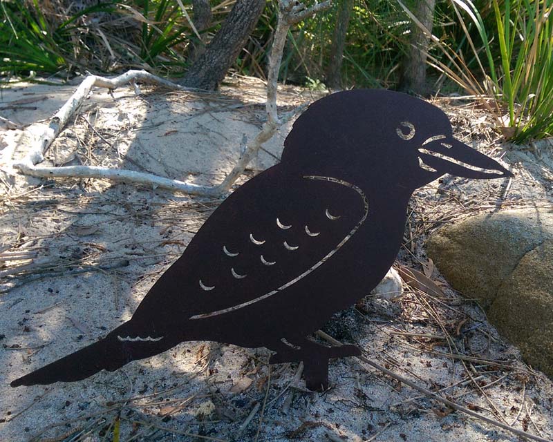 Kookaburra sculpture to keep you company in your garden