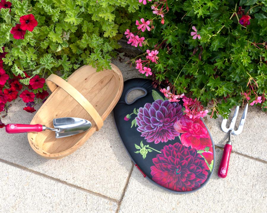 RHS endorsed Kneelo Kneeler - part of the British Bloom collection