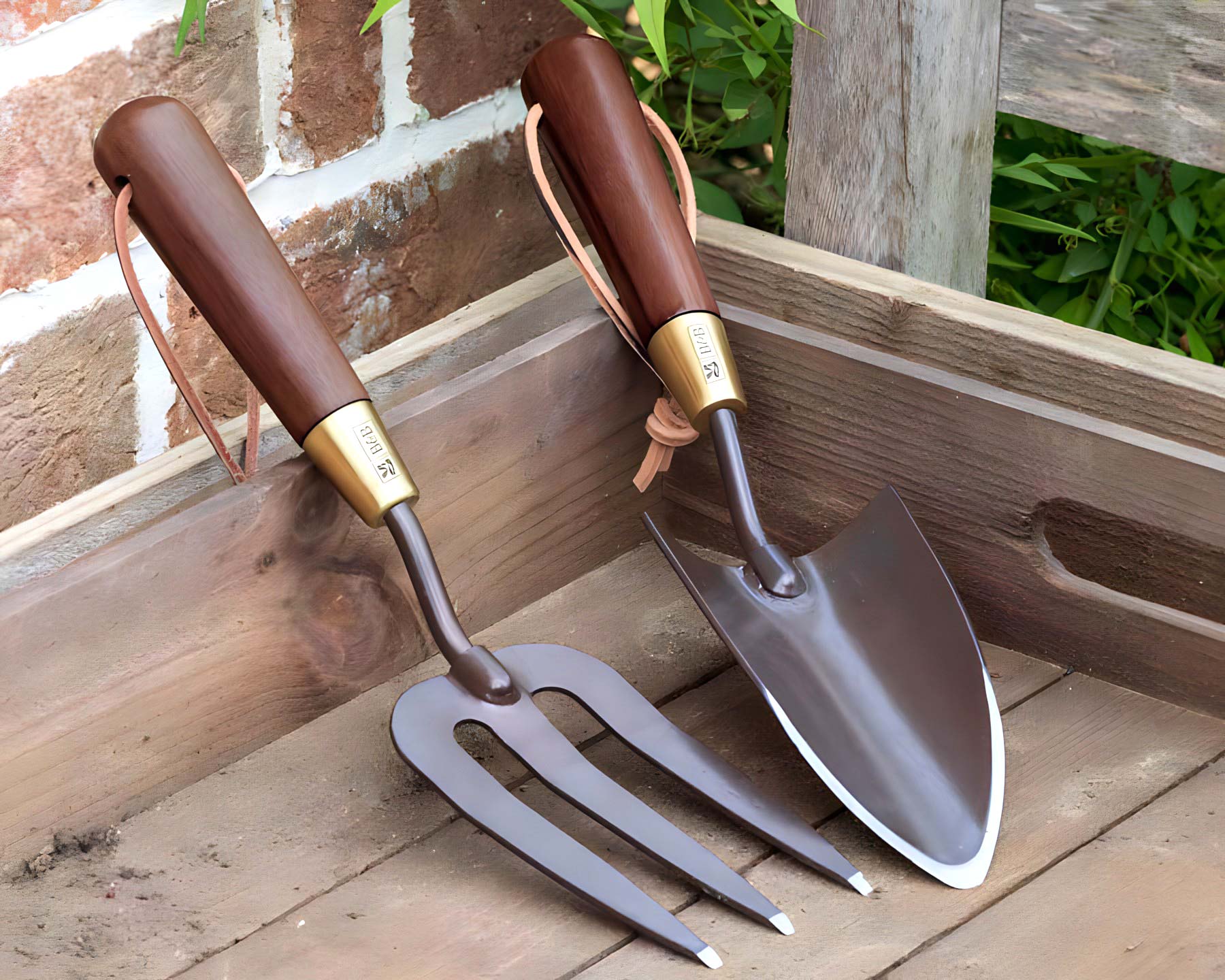 Hand Fork and Trowel - National Trust range of quality garden tools