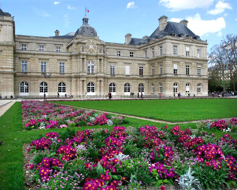 The Palace of Luxembourg, the prime point of garden focus.
