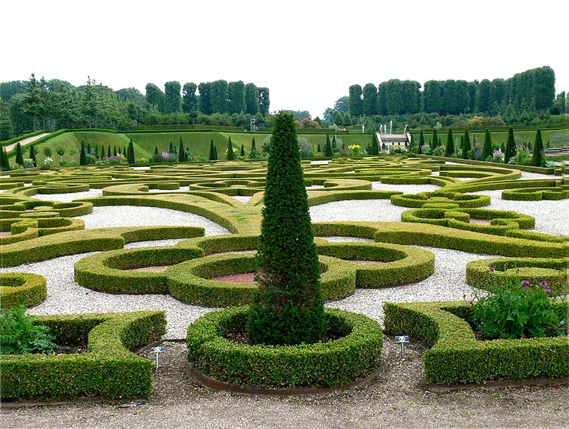 Frederiksborg Castle Gardens, classic European box topiary formal gardens.  Photo Wolfgang Sauber