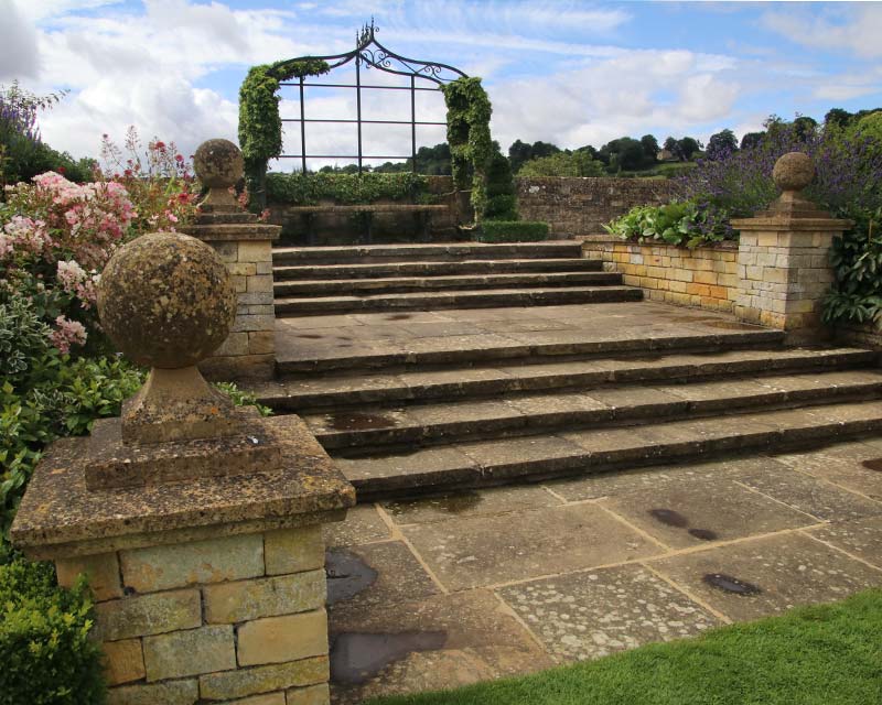 Bourton House, steps to the Upper Terrace
