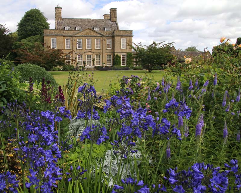 Bourton House, a classic Cotswolds country estate home