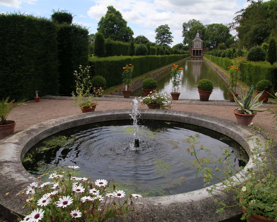 Westbury Court Garden - restored Dutch Water Garden