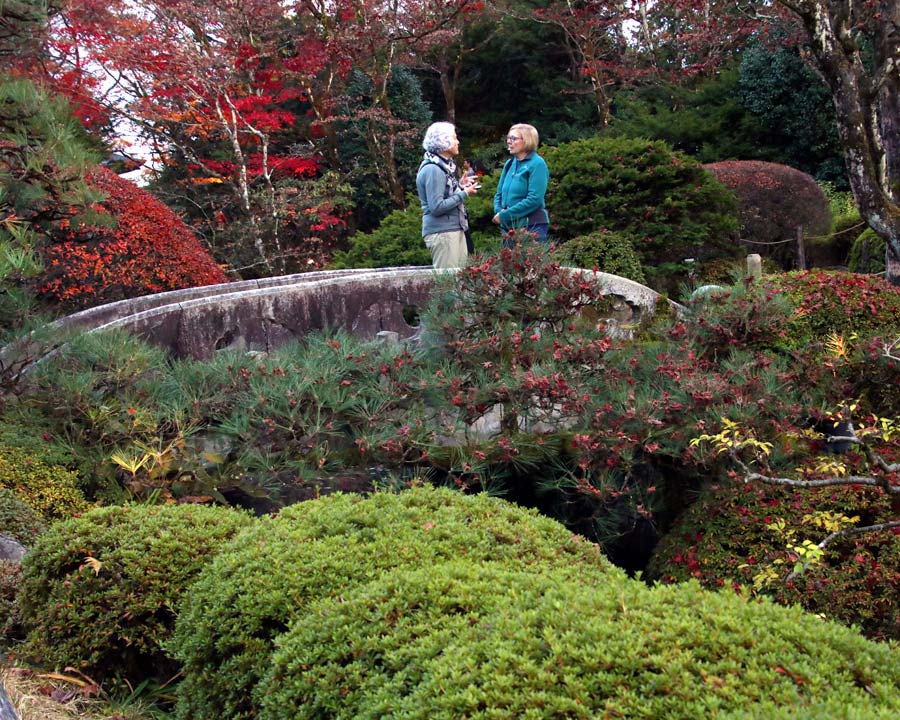 Shoyoen Garden - arched stone bridge across the pond