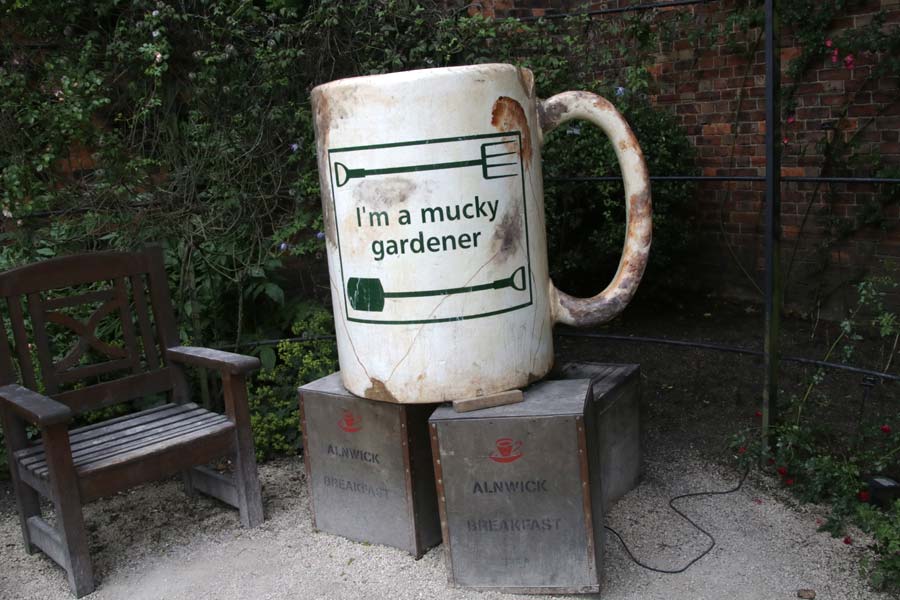 The Giants Coffee Mug - Alnwick Garden
