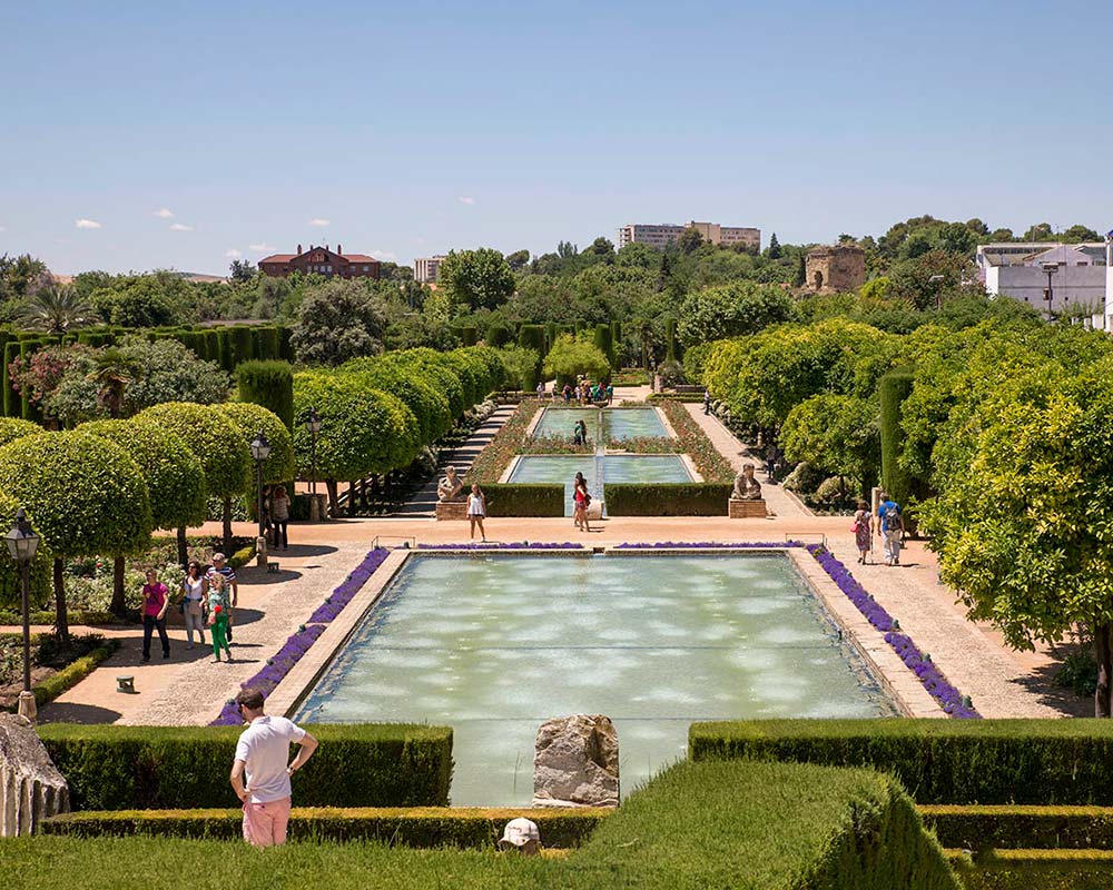 Water, as much as plantlife, contributes much to the atmosphere.- photos supplied by Turismo de Sevilla/Sevilla Tourism