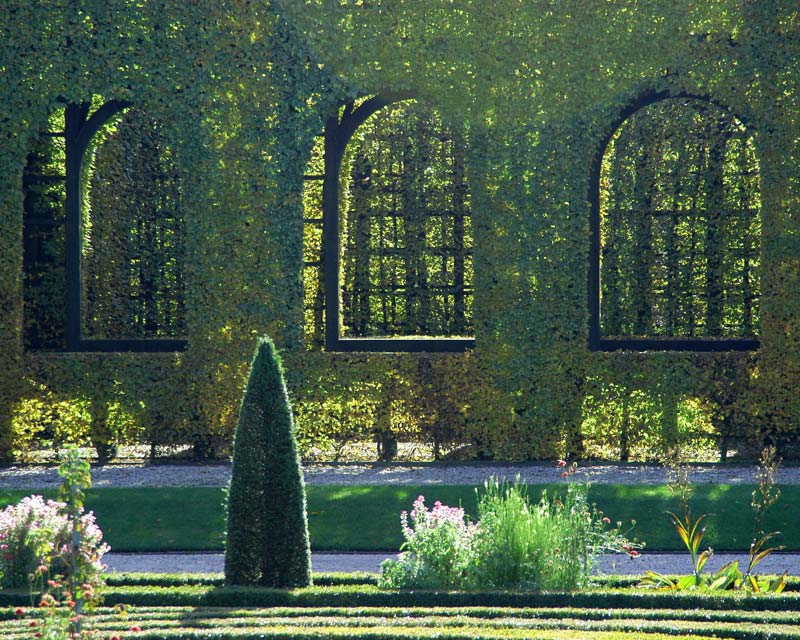 All the feel of a classic baroque European garden - photos supplied by Palace Het Loo