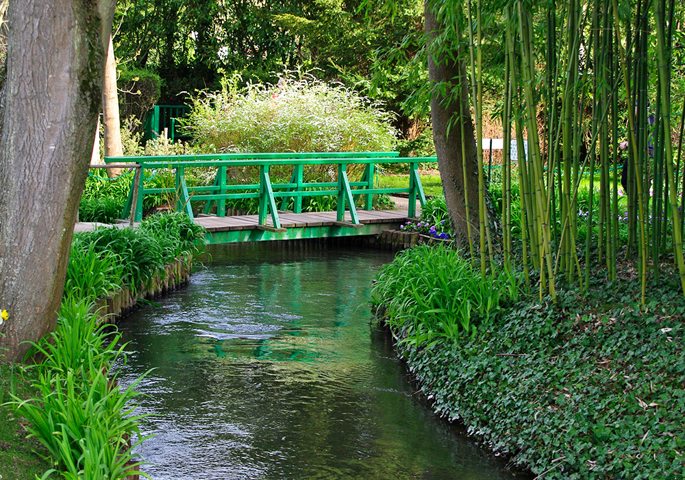 Plenty of bridges too - Giverny - Monet's Garden
